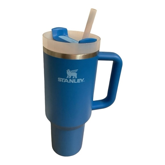 Stanley Pool Blue The Quencher H2.0 Flowstate Tumbler 40 oz - New​​​​ - Picture 1 of 11